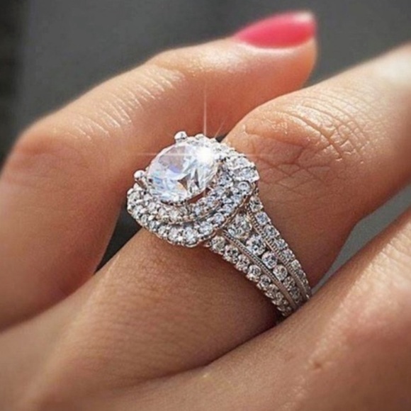 NEW 925 STERLING SILVER DIAMOND HALO RING - Picture 4 of 5